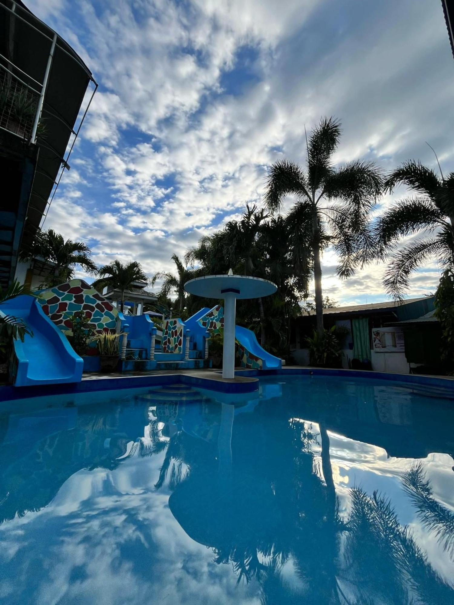 Isla Paraiso Resort-Hotel Sison Esterno foto
