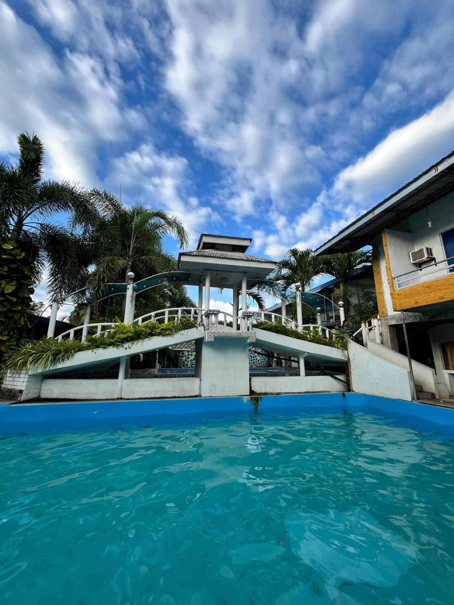 Isla Paraiso Resort-Hotel Sison Esterno foto